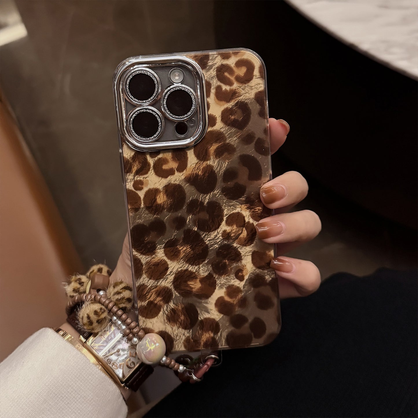 Vintage Leopard Case
